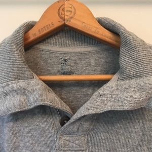 3🌿/ $10 Gap Sweater